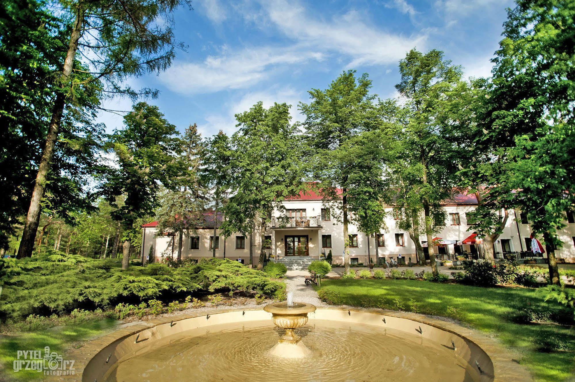Park Rekreacyjno-Biznesowy Las Woda Wilga Exterior foto